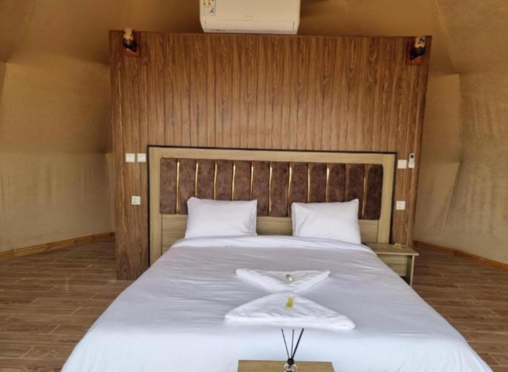 Angelina Wadi Rum Camp Exterior photo